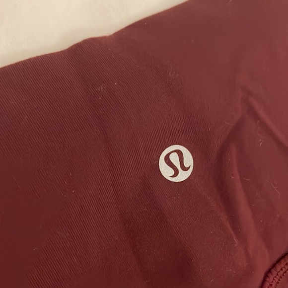 Maroon lululemon leggings - Picture 3 of 4